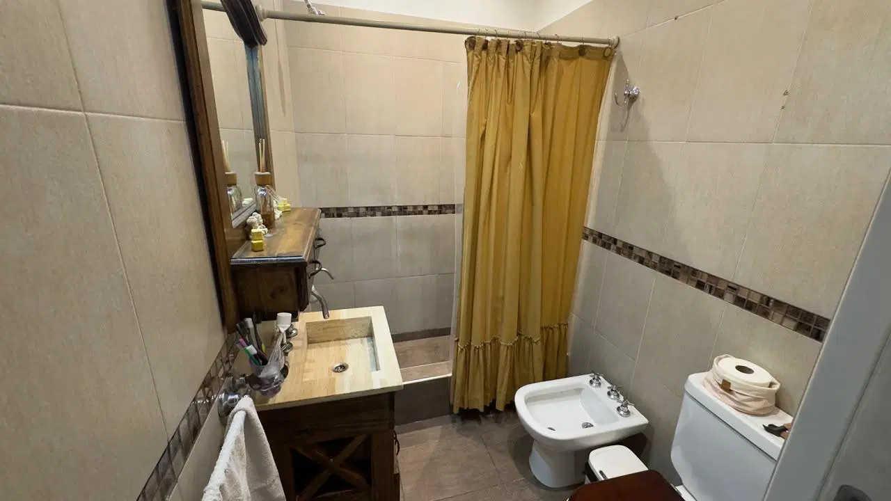 VENTA!!! CASA ABERASTAIN 3300 5