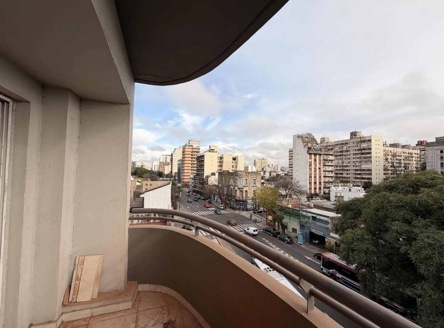 Monoambiente a estrenar en Parque Patricios 3
