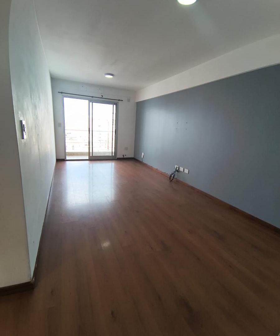 Foto de ALQUILER!! Departamento Sarmiento 67 Lomas de Zamora 2amb, imagen 1