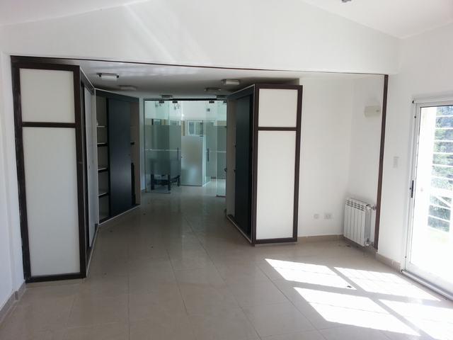 Foto de Imponente chalet en las sierras, imagen 2