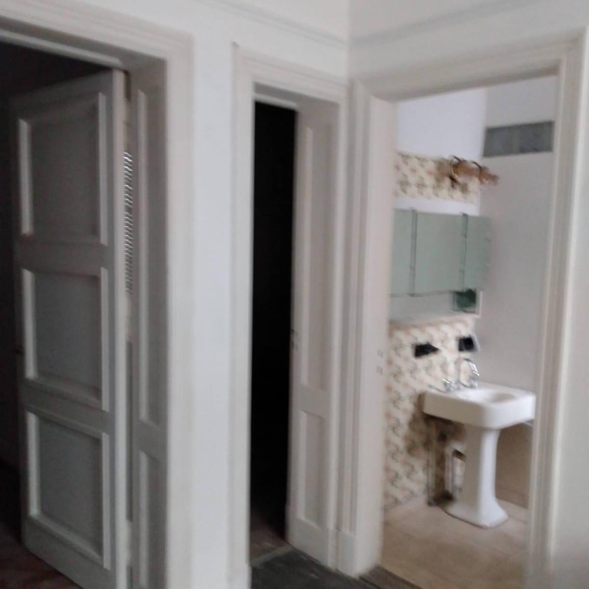 Excelente Casa de 6 Amb + Dependecia + 2 Terrazas + Garage 4