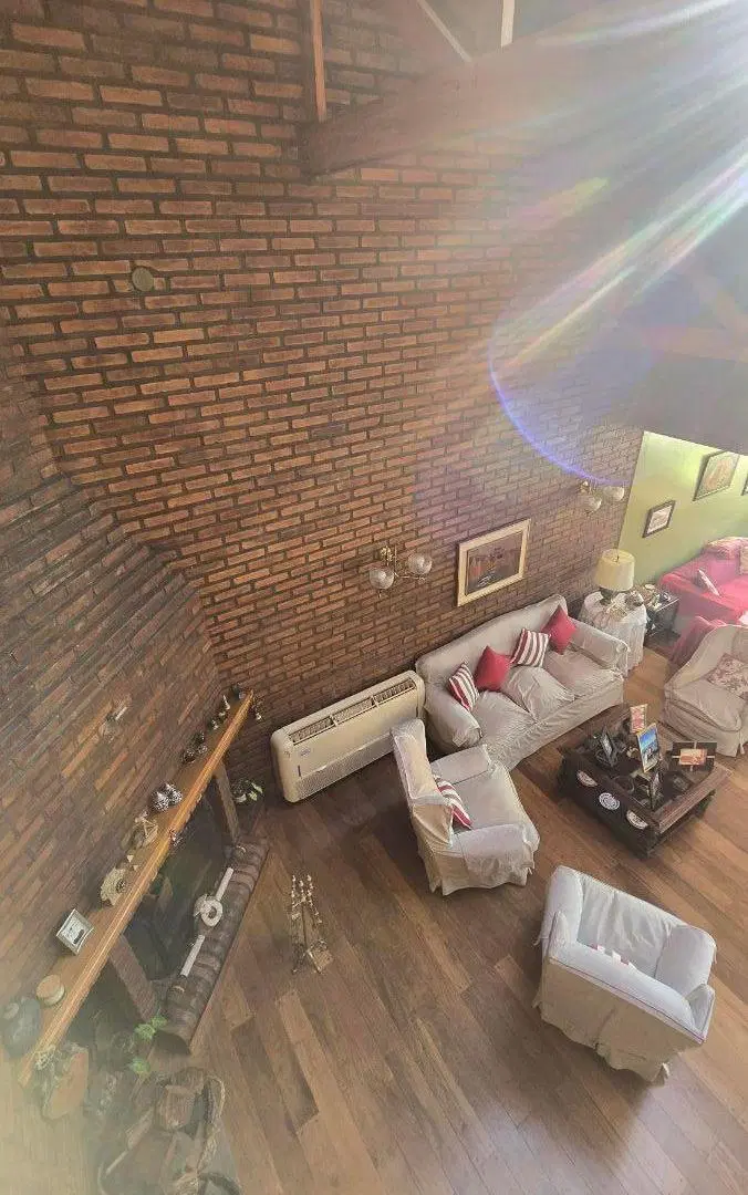 EXCELENTE CASA DE 5 AMB EN LOTE PROPIO 2