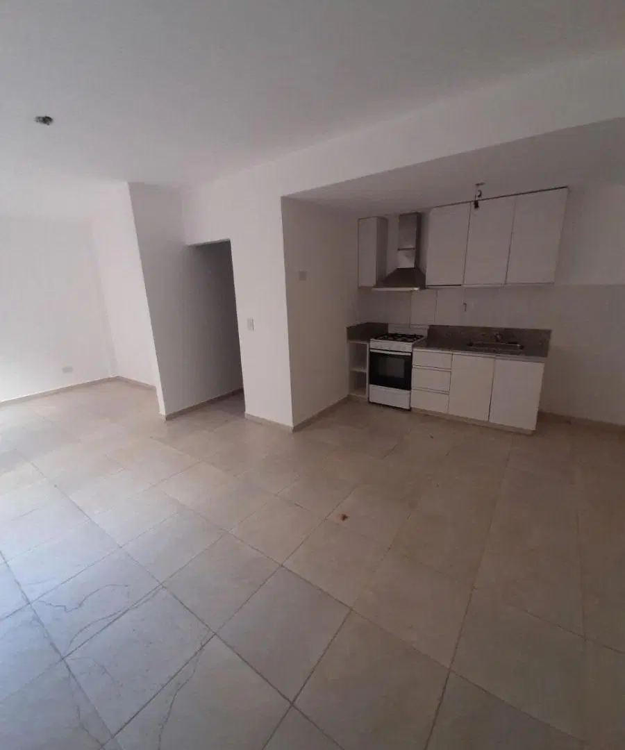Excelente PH 1 Amb con Patio 3