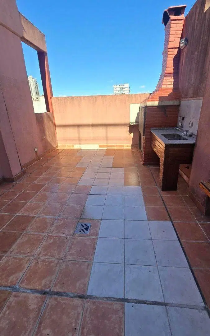 Excelente Dpto 2 Amb con 2 Balcones 5