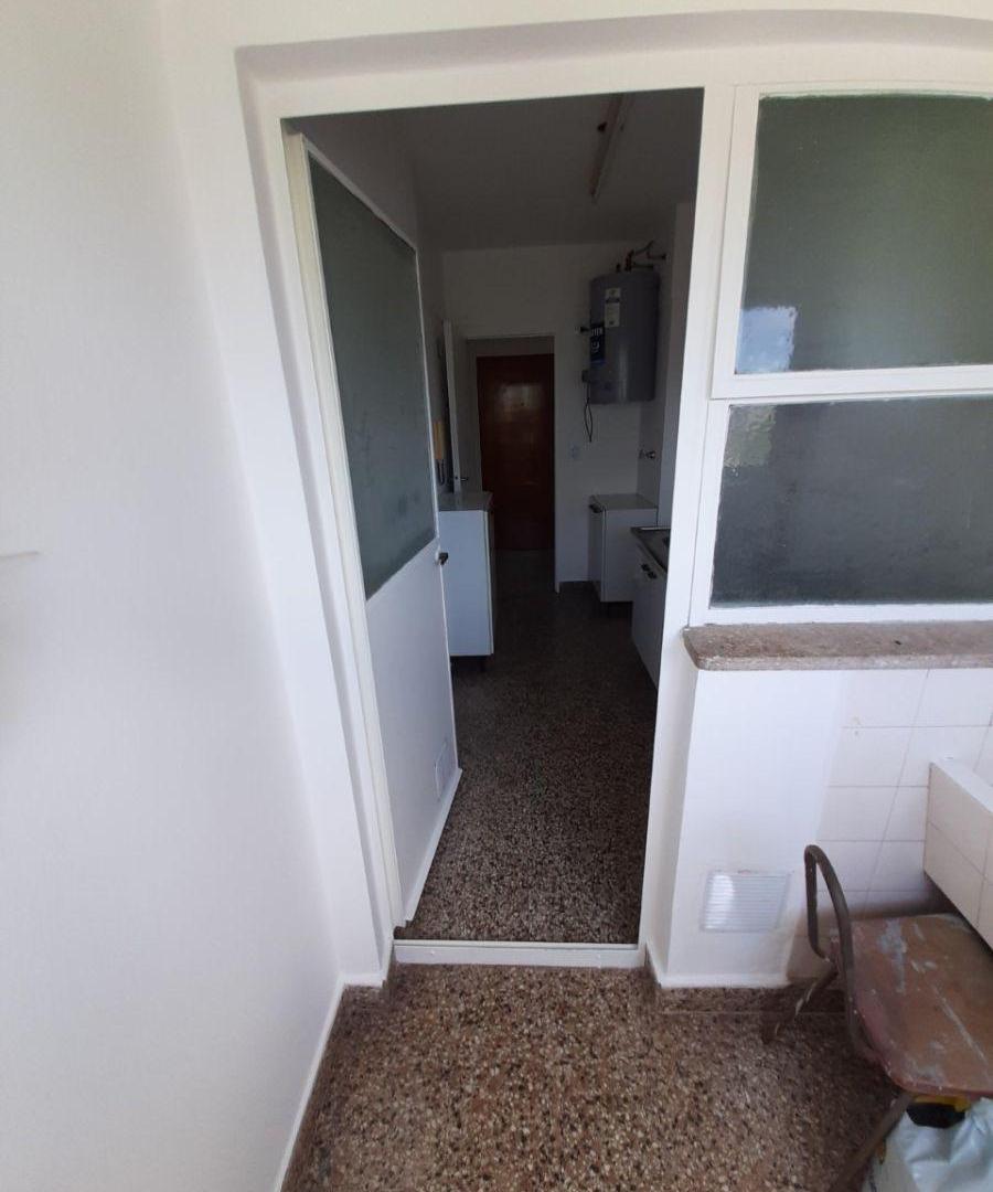 Foto de MUY BUEN DPTO 3 AMB CON COCINA Y LAVAEDRA SEPARADOS, imagen 2