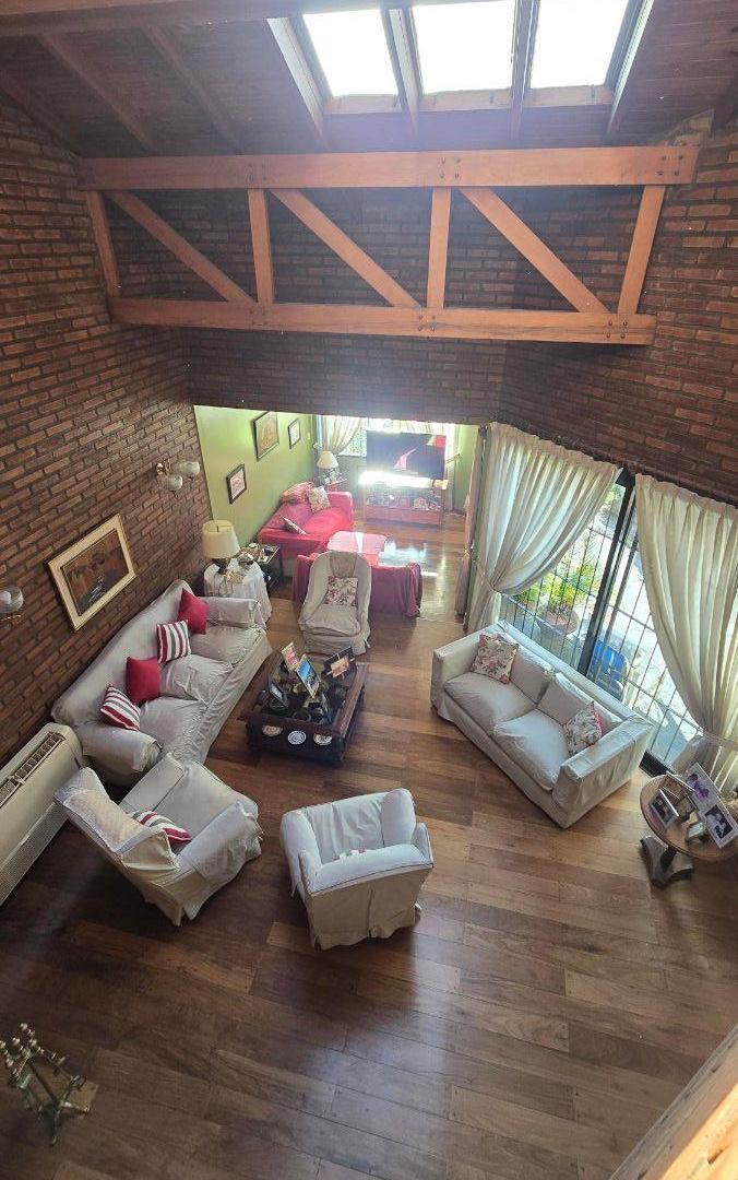 Foto de Excelente Casa de 5 Amb en Lote Propio, imagen 4