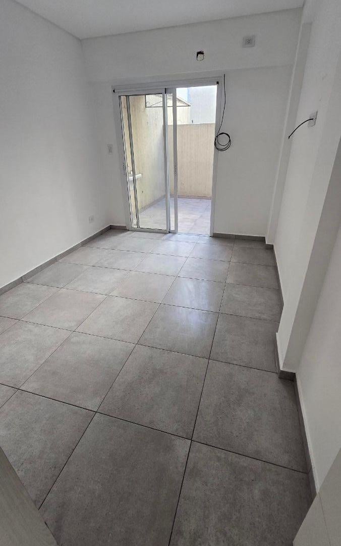 Foto de EXCELENTE PH DE 3 AMB CON 2 PATIOS, imagen 5