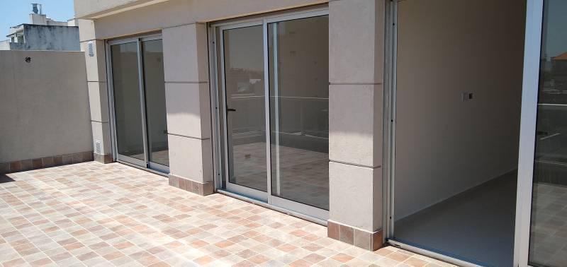 Oportunidad! 3 Ambientes Balcon Terraza Seminuevo con Cochera Fija 4