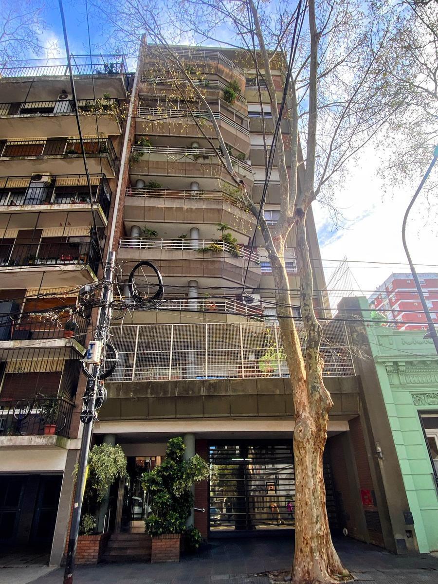 Departamento 4 Ambientes con Cochera en Caballito 4