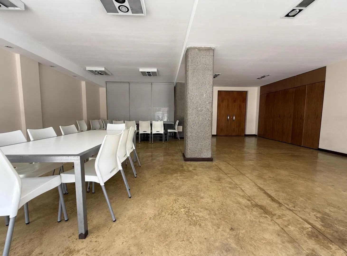 Departamento en Palermo piscina SUM gimnasio Vigilancia 2 cocheras 4