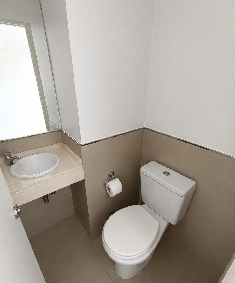 Depto 2 ambientes muy luminoso, balcon,  baño y toilette, amenities 3