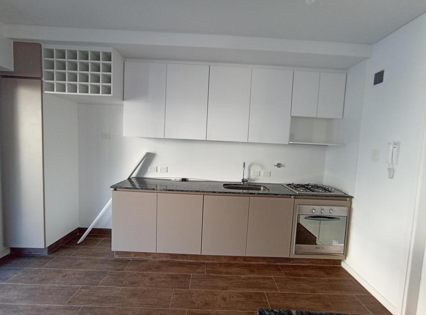 Foto de Piso en venta 5 amb con patio cochera cubierta fija a estrenar Flores, imagen 5