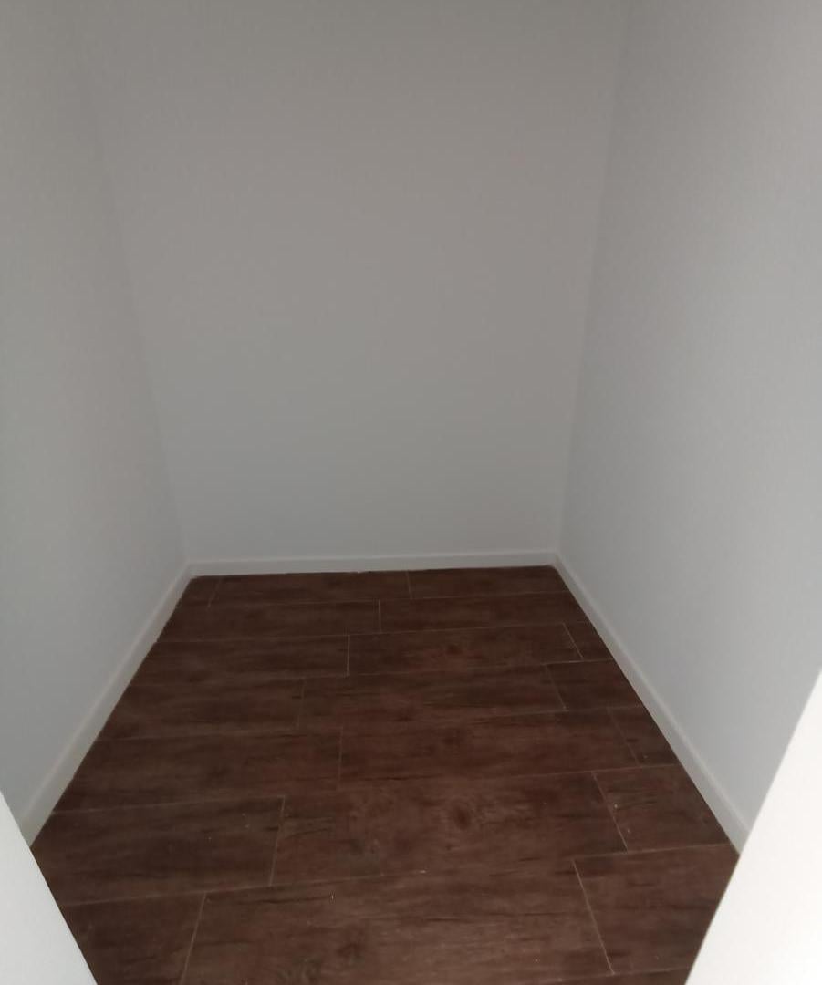 Foto de Piso en venta 5 amb con patio cochera cubierta fija a estrenar Flores, imagen 4