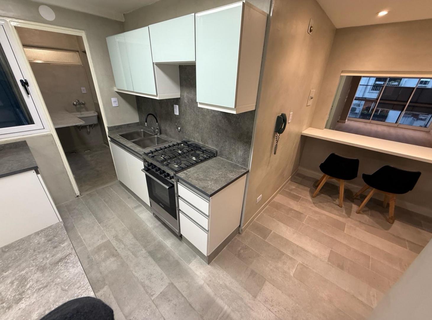 Foto de Departamento Todo A Nuevo en Lafinur 3200, imagen 5