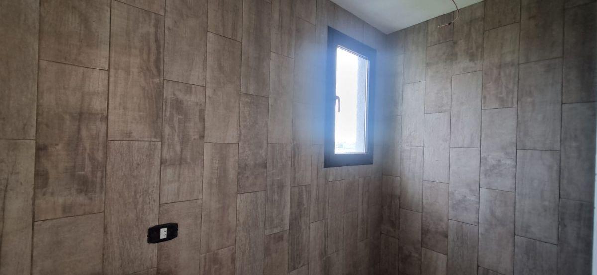 Foto de Casa a estrenar 4 dormitorios, Dormitorio principal en planta baja, imagen 4