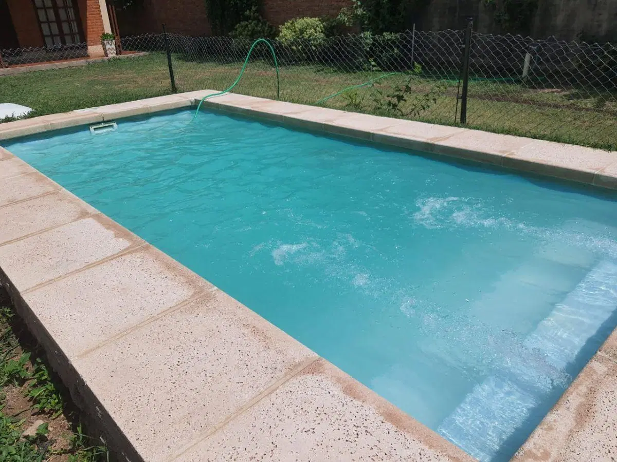 Venta de 3 casas + piscina en Villa Cura Brochero K113CB 2