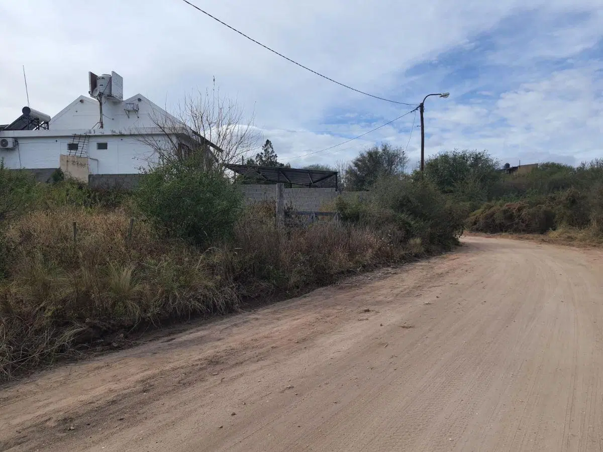 Venta de lote/terreno de 1050 m2, calle Mina Clavero, Villa Cura Brochero T176CB 4