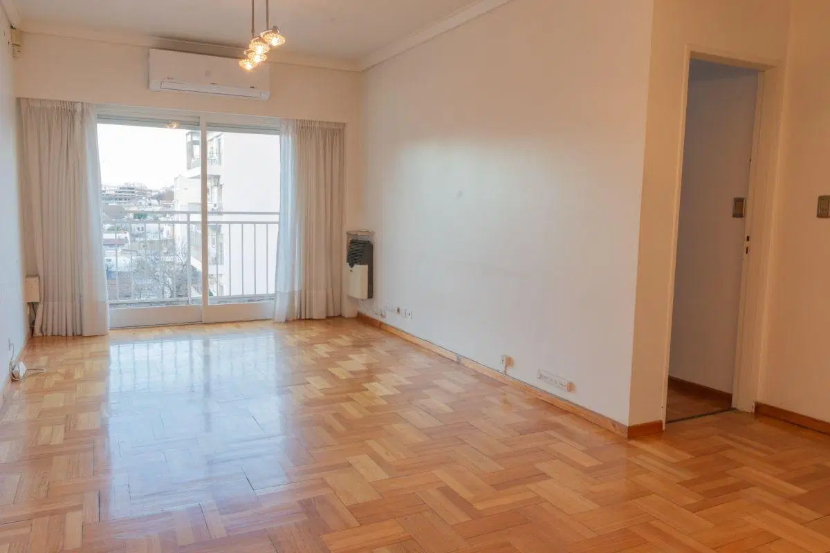 Departamento 3 ambienes a la venta en Flores 2