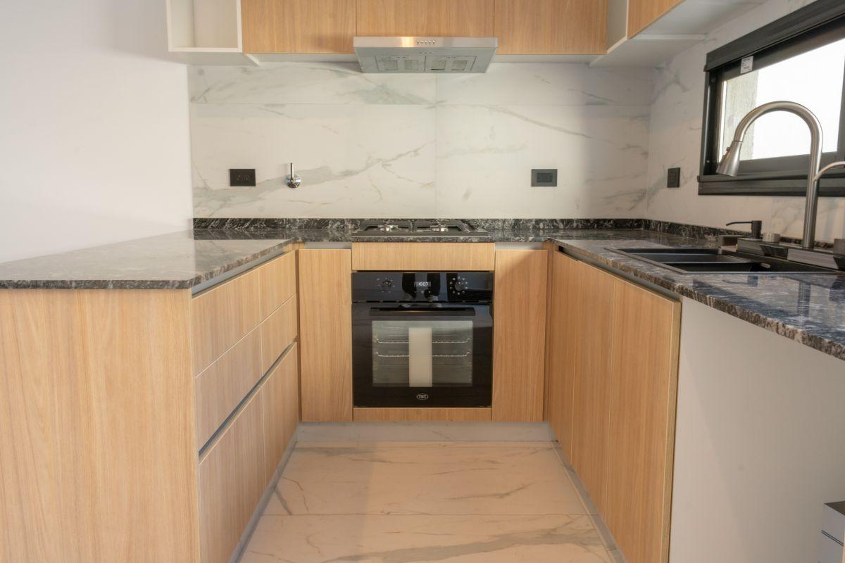 Foto de Venta Departamento Duplex 4 Ambientes en Villa Luro, imagen 1