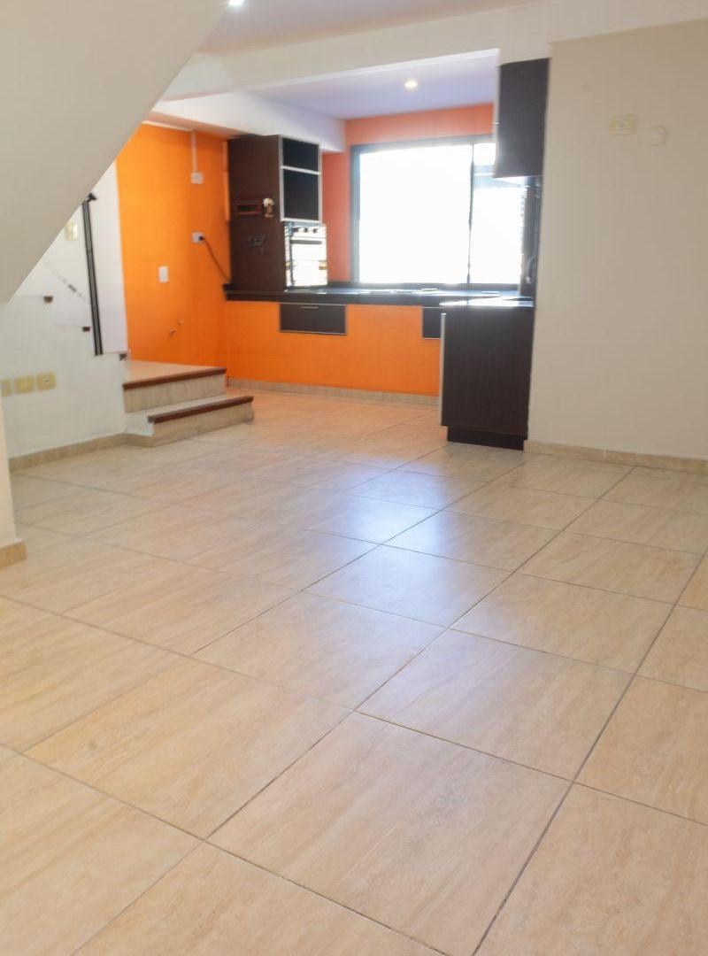 Foto de PH 4 Ambientes en Venta en Villa Luro | 3 Dormitorios | Apto Crédito, imagen 4
