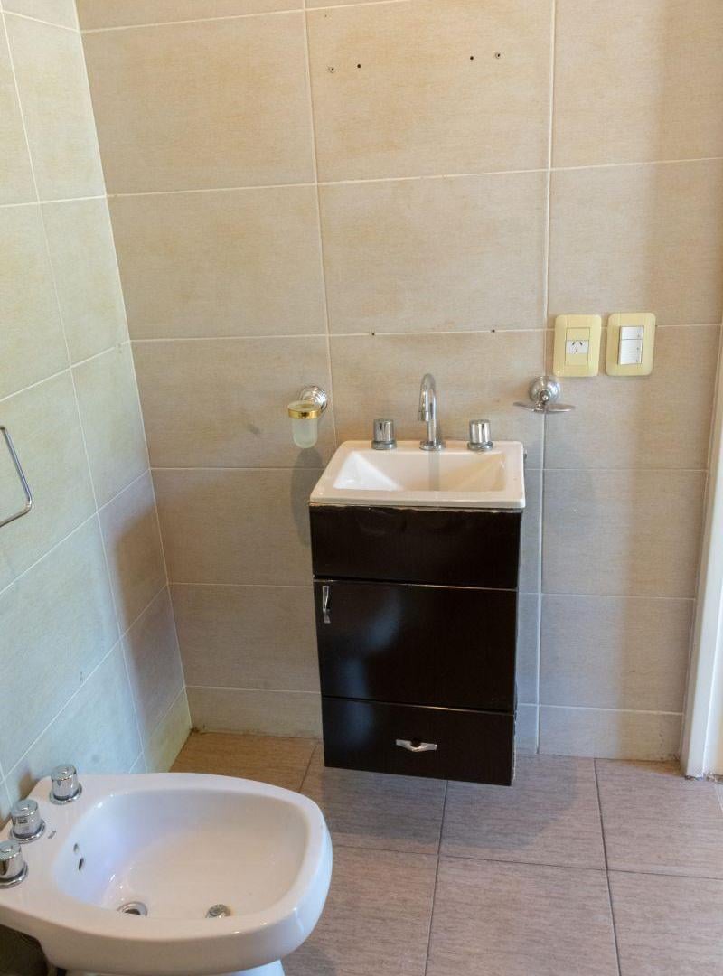 Foto de PH 4 Ambientes en Venta en Villa Luro | 3 Dormitorios | Apto Crédito, imagen 3