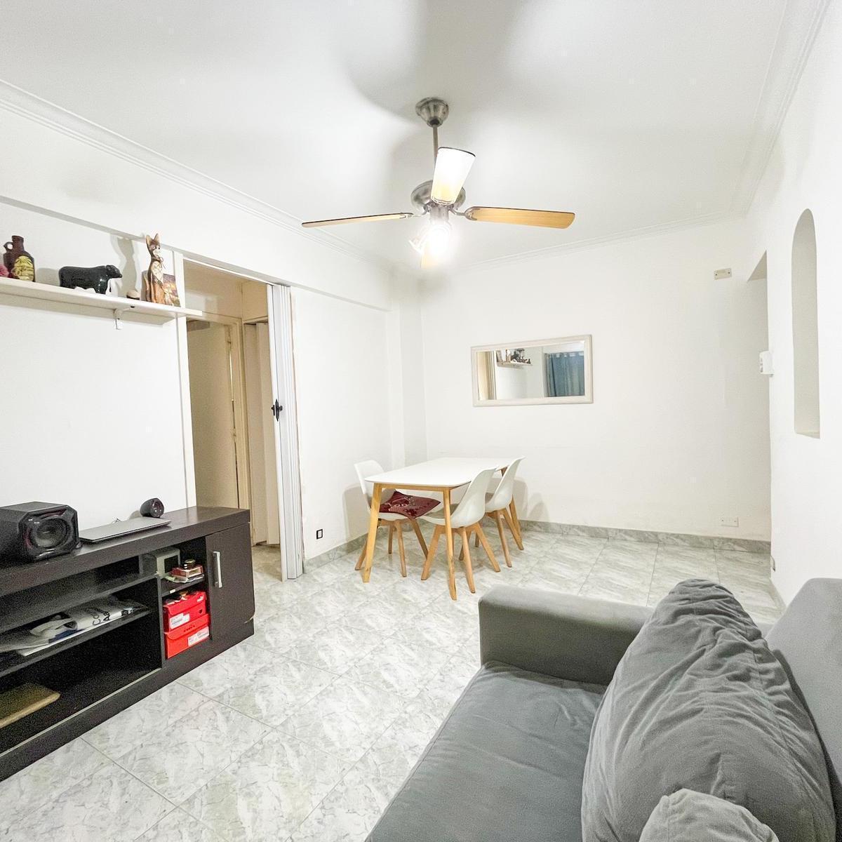 Departamento de 2 Ambientes en Venta en Caballito Sur. 3