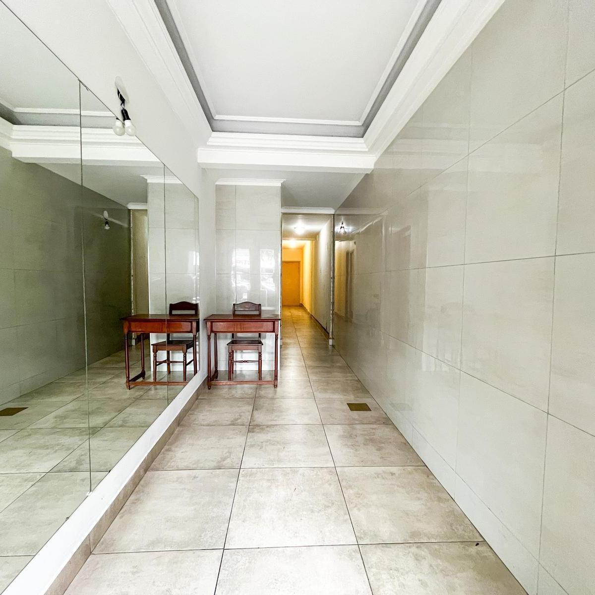 Departamento de 2 Ambientes en Venta en Caballito Sur. 3