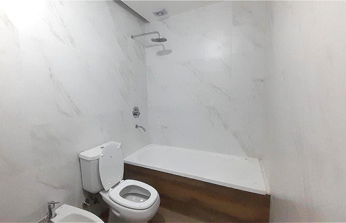 Departamento en Venta en Flores. 5