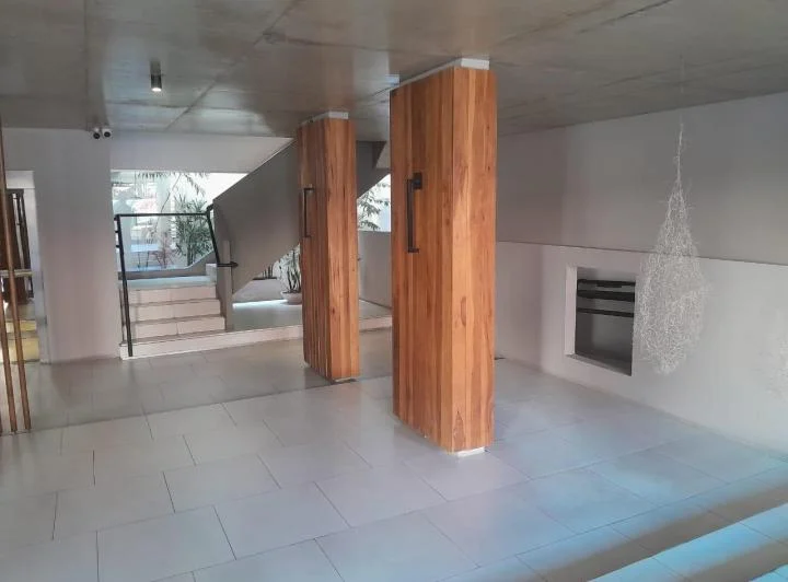 Departamento en alquiler 3 ambientes con balcón aterrazado, en Villa Urquiza 2
