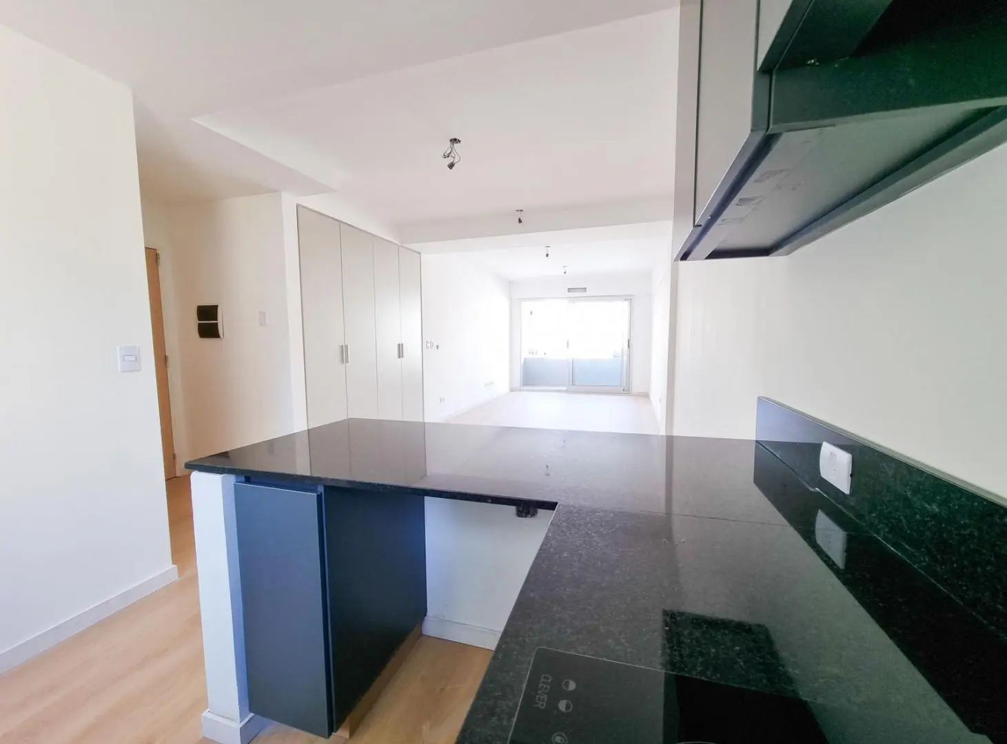 Departamento de un ambiente en Almagro en venta 1