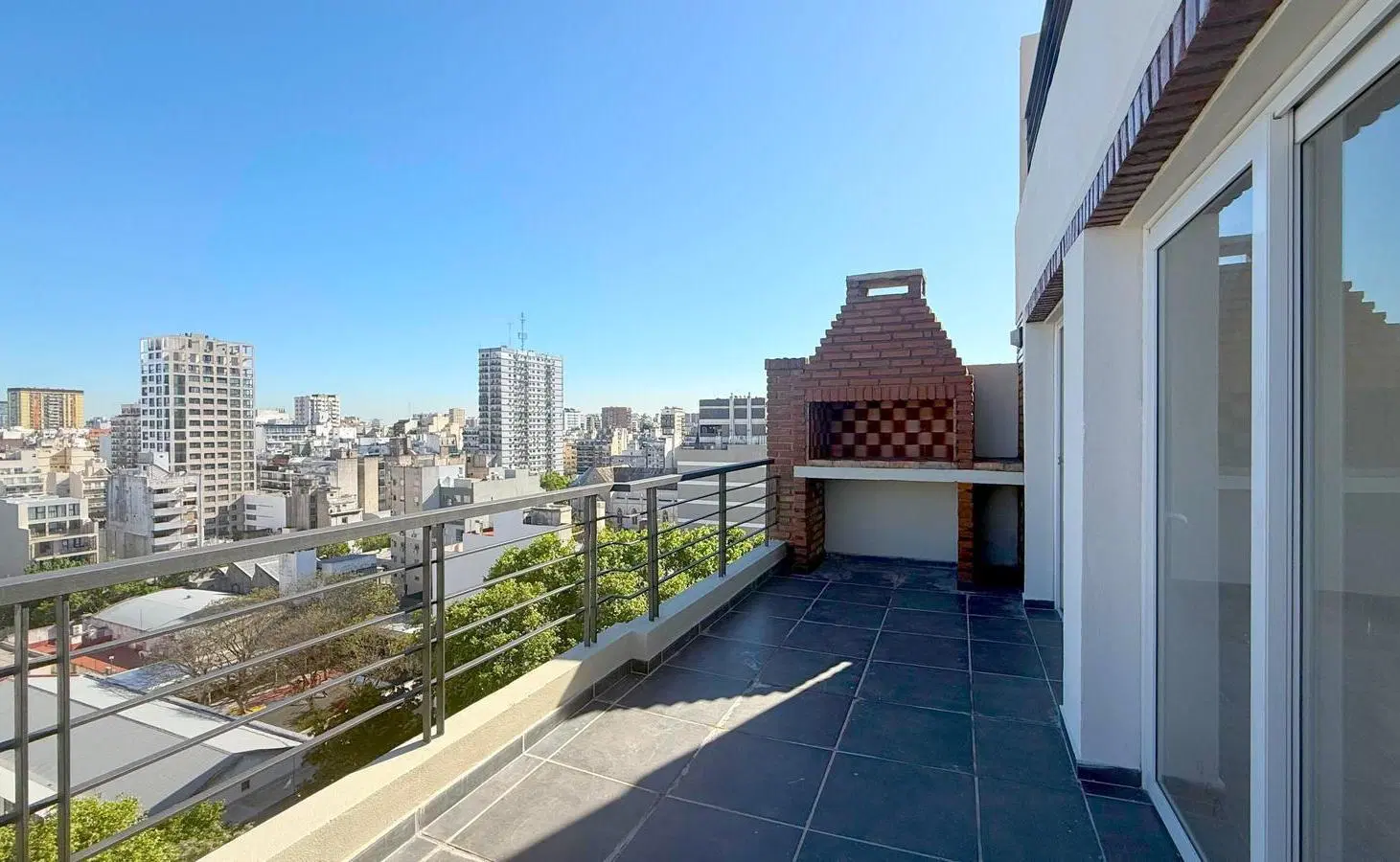 Departamento 3 Ambientes en Venta en Almagro a Estrenar con Balcón y Patio 4