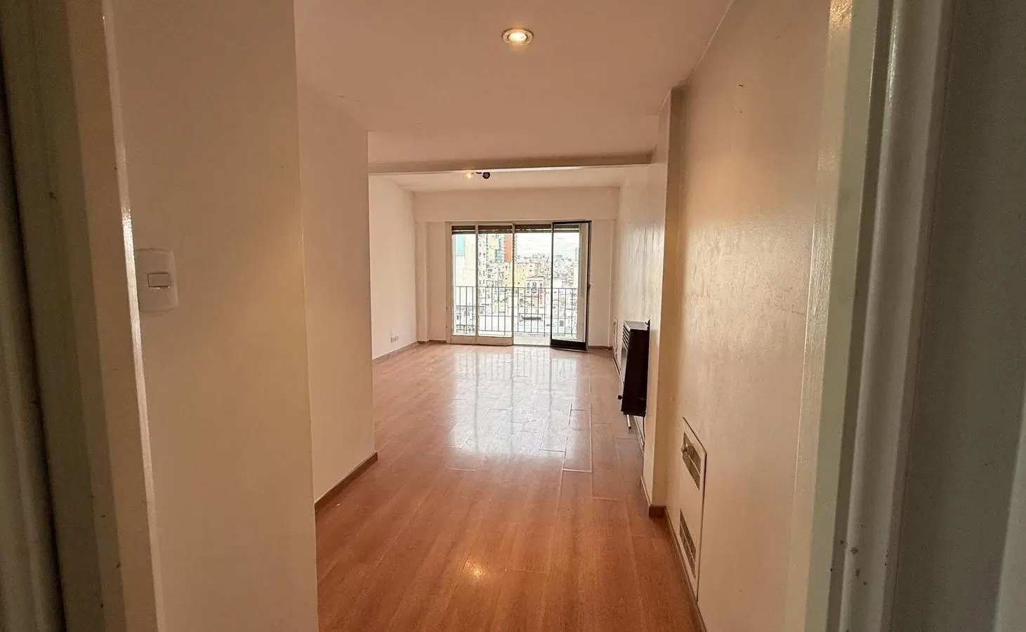 Departamento en Venta en Almagro 3 ambientes con dependencia con Balcon 3