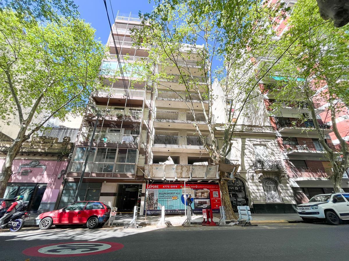 Departamento de un ambiente al frente con balcón en Almagro