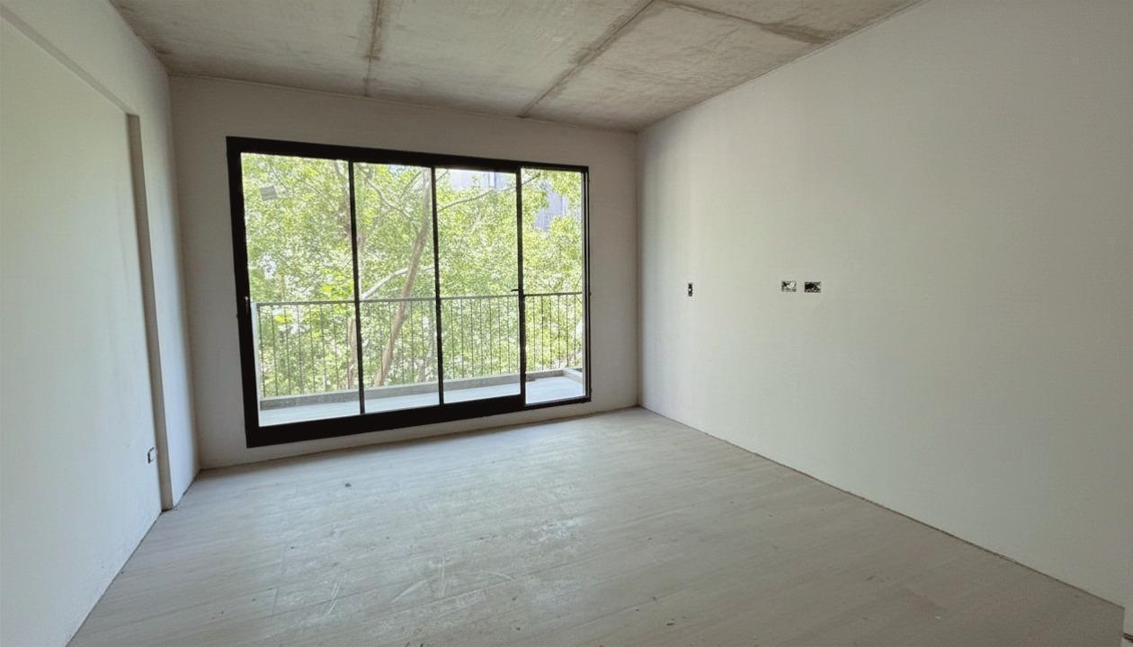 Departamento de un ambiente al frente con balcón en Almagro