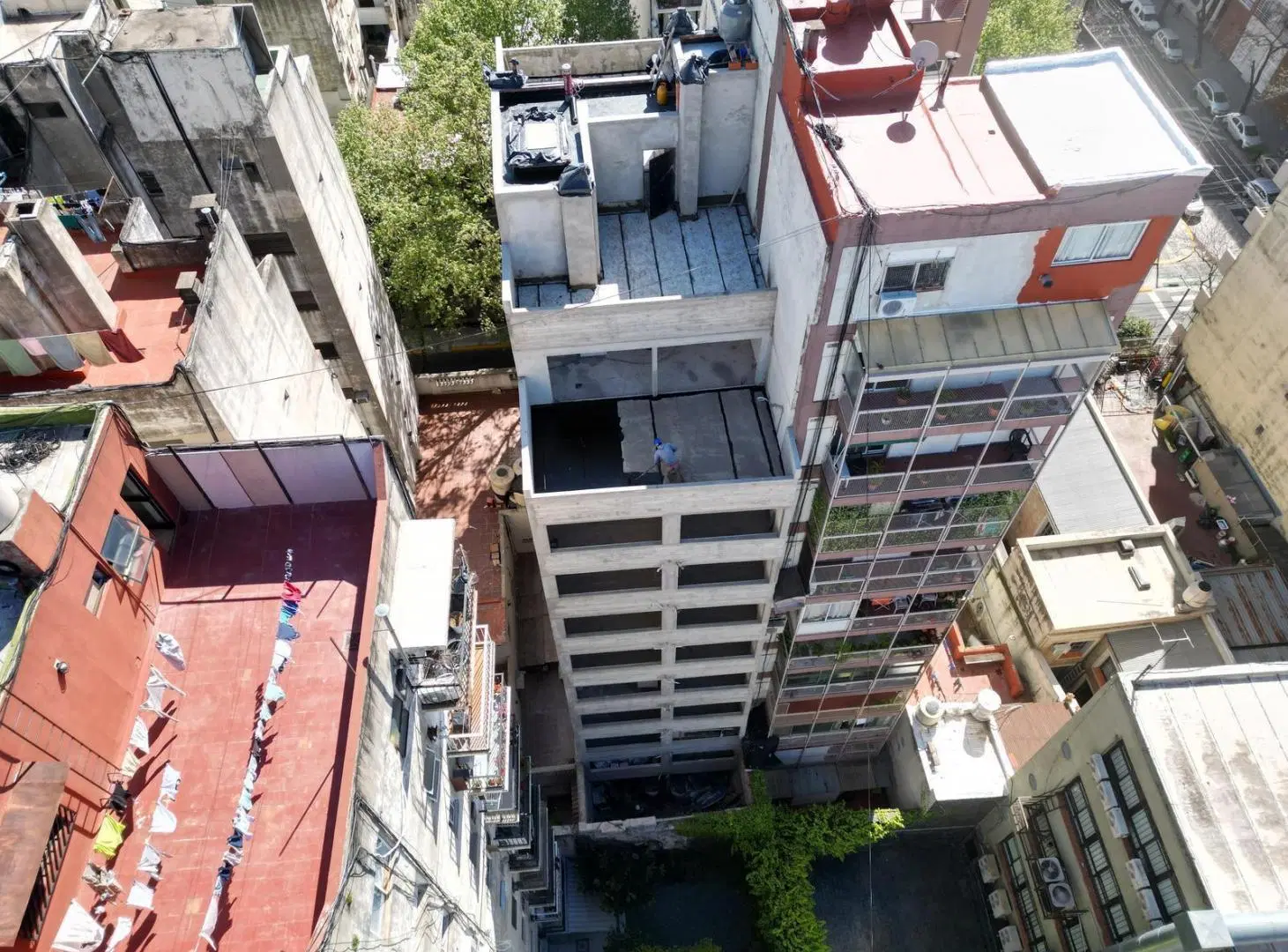Departamento de un ambiente al frente con balcón en Almagro 5