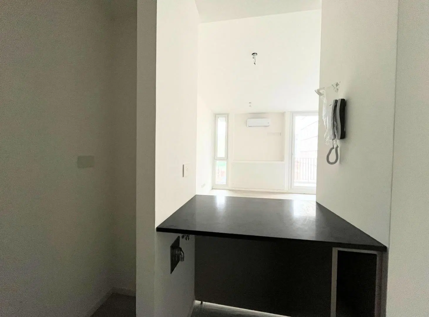 Departamento de un ambiente en Almagro con balcón 5
