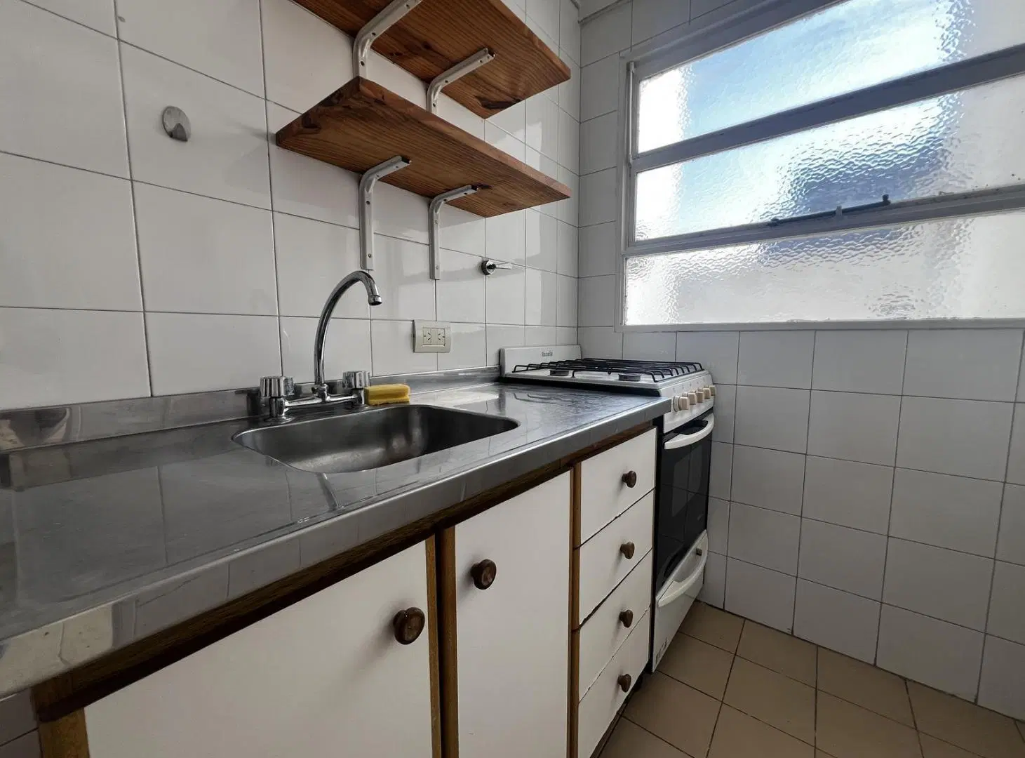 Departamento de un ambiente en alquiler en Almagro Norte 3
