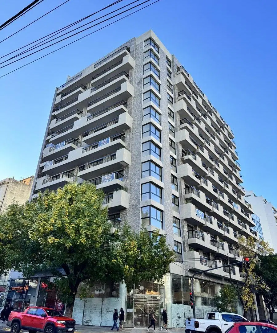 Departamento de 2 ambientes en Almagro con balcón terraza 4