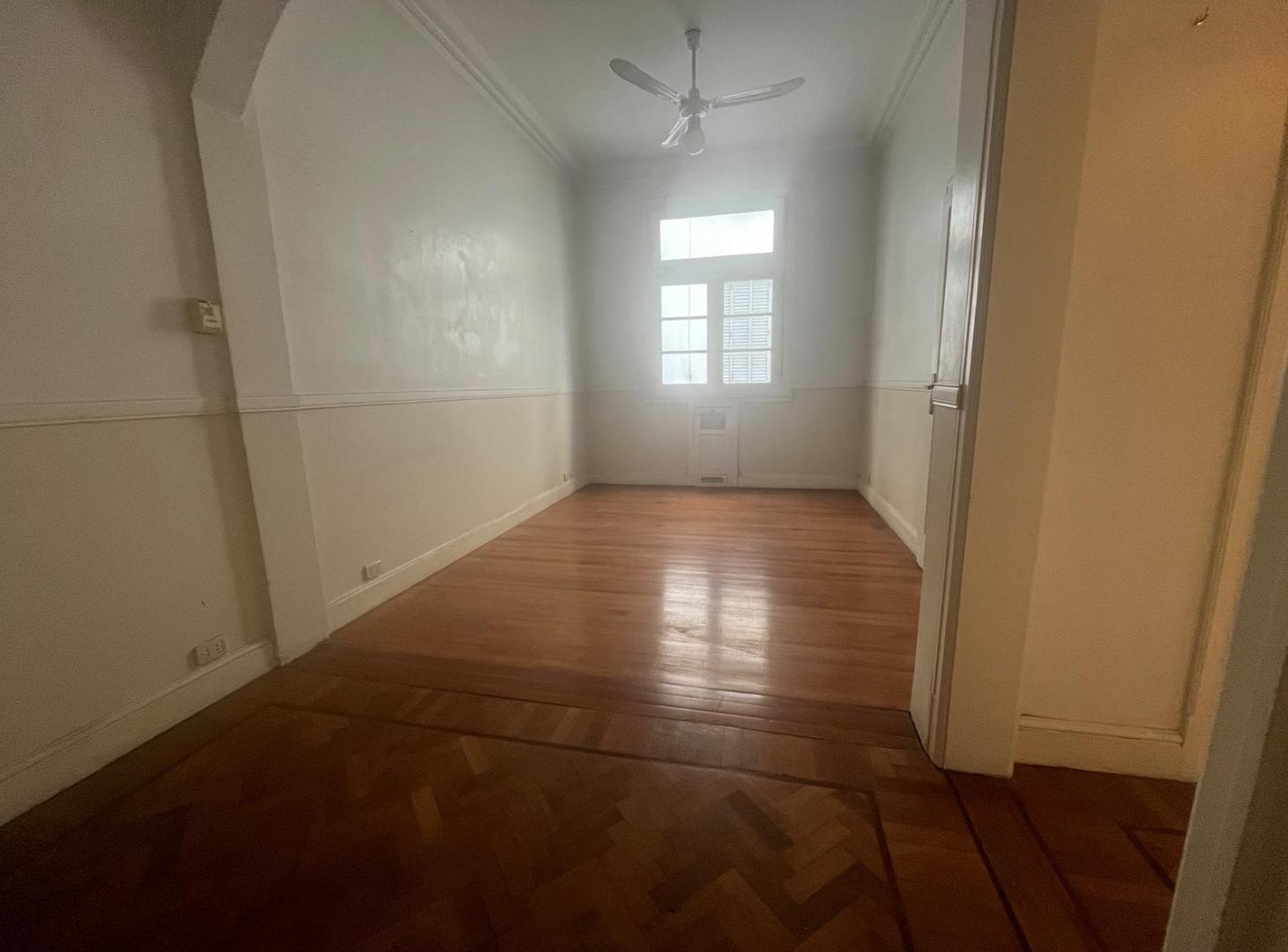 Foto de Departamento en venta de 3 ambientes en Monserrat, imagen 4