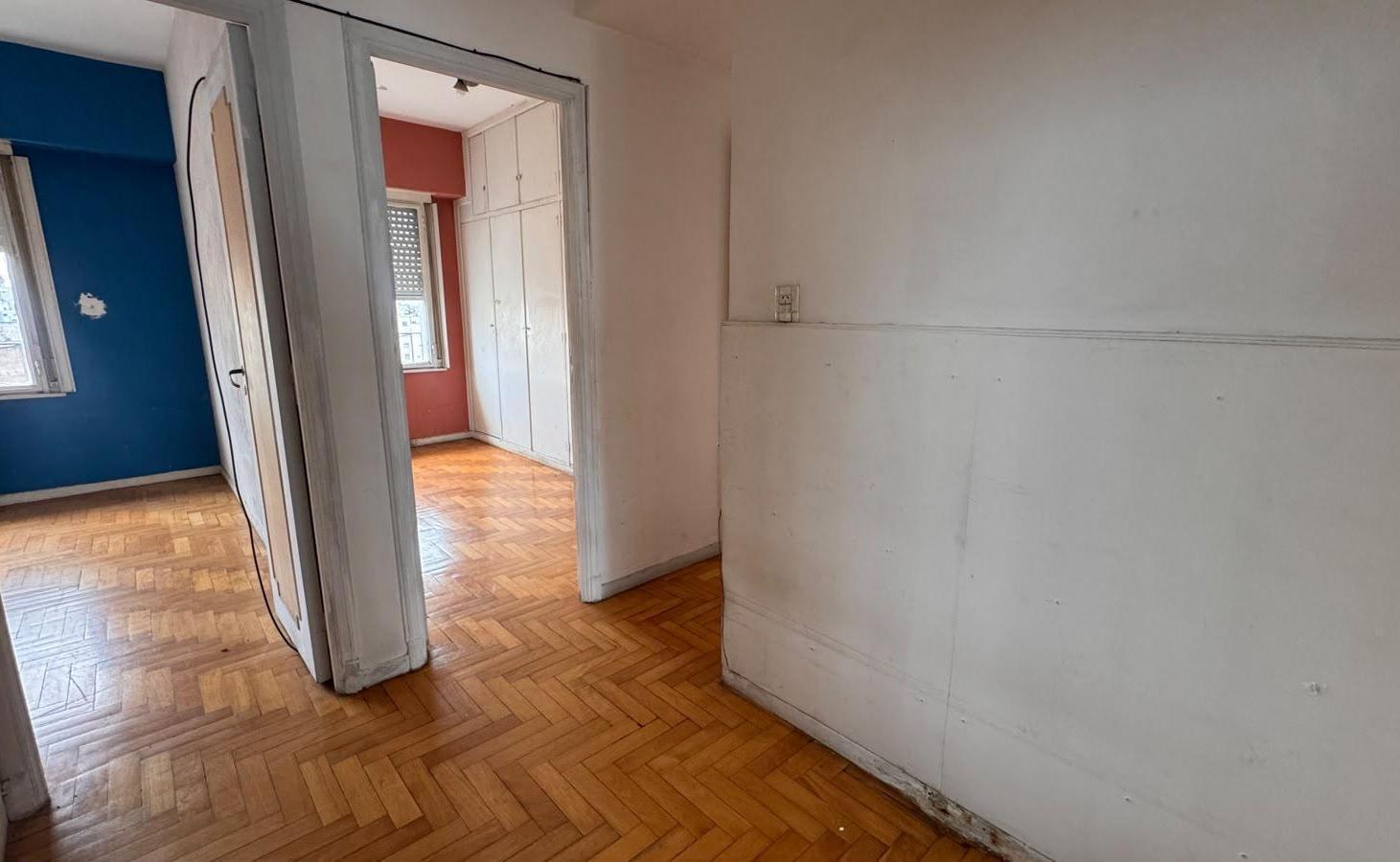 Foto de Departamento de 4 ambientes en Balvanera a reciclar, imagen 3
