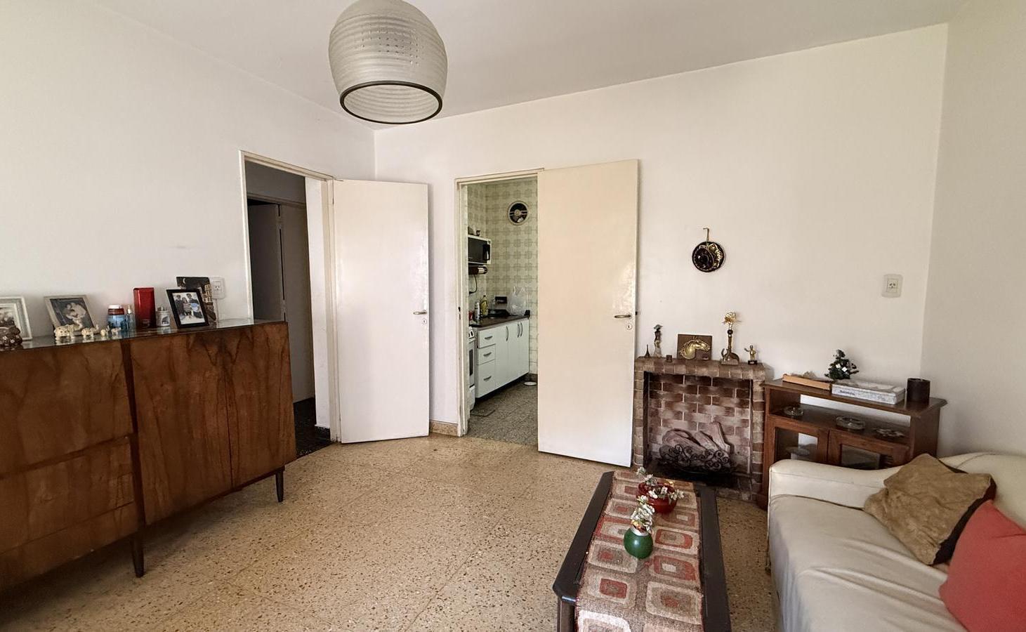 PH en venta en Parque Avellaneda 4 ambientes con Jardín, Terraza y Lavadero