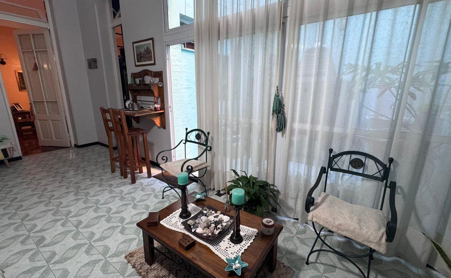 Foto de Departamento 4 ambientes con Patio y Parrilla en Almagro, imagen 1
