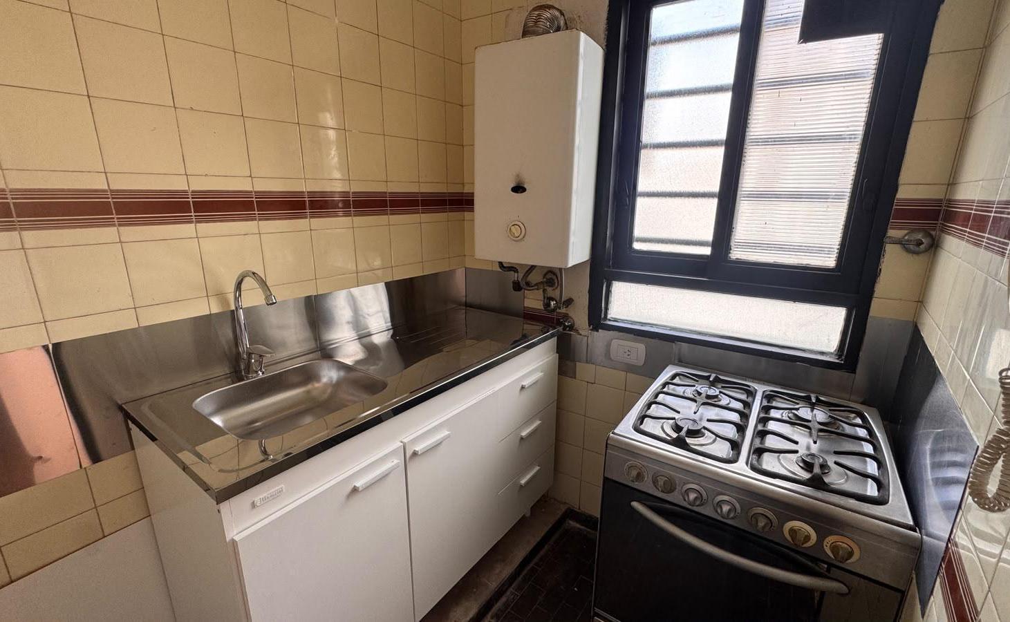 Foto de Departamento de un ambiente en alquiler en Almagro, imagen 4