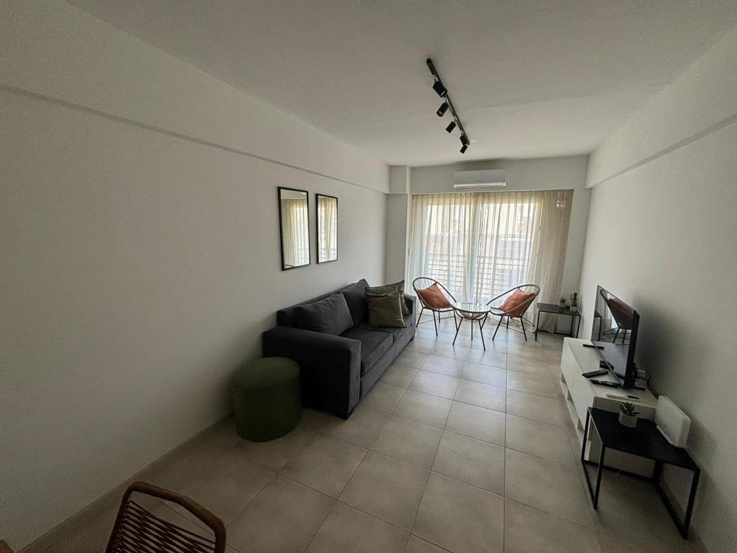 Foto de Departamento de 4 ambientes en alquiler ambolado y equipado en Balvanera, imagen 2