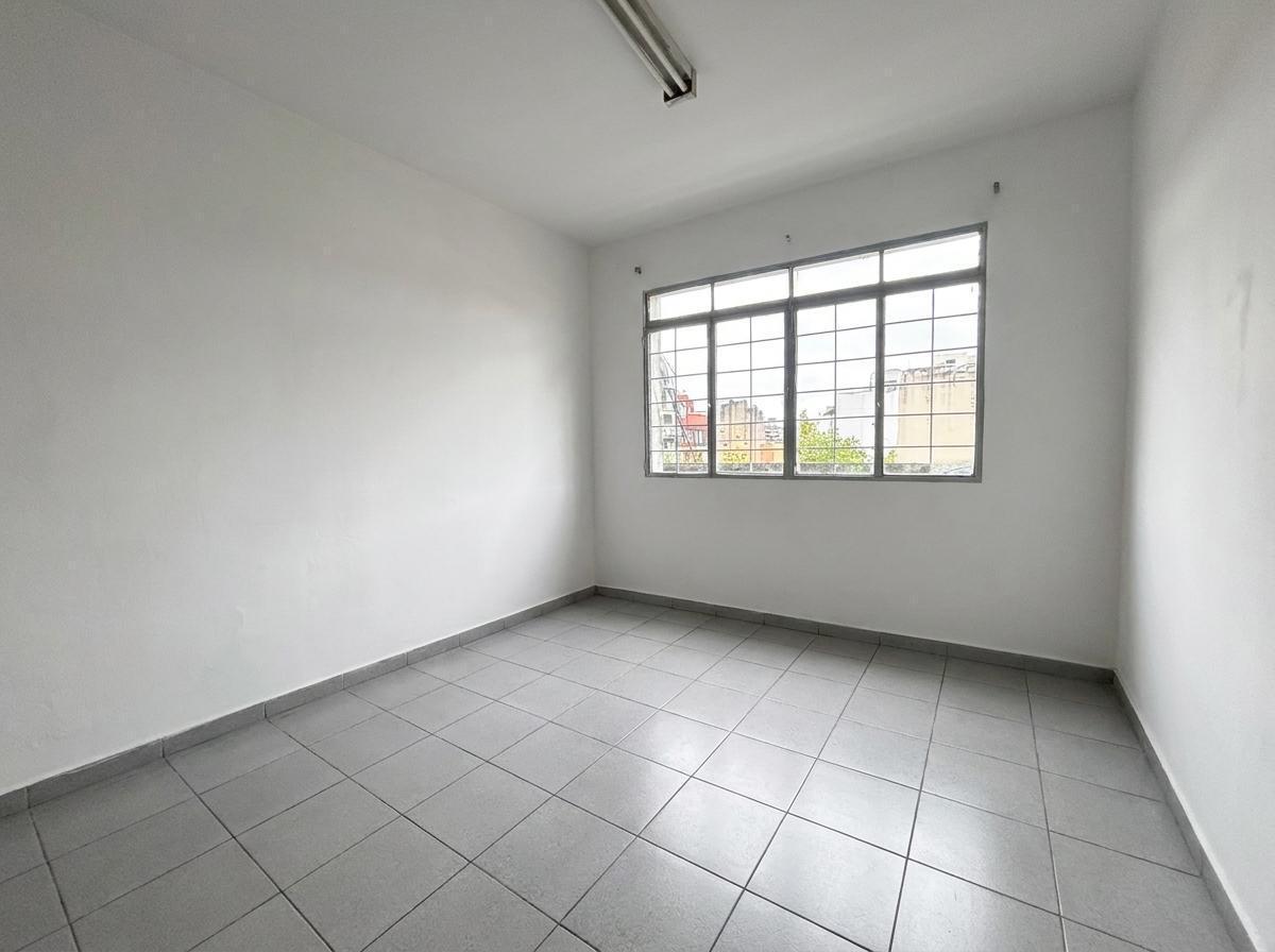 Foto de VENTA OFICINA COMERCIAL AV BELGRANO BALVANERA, imagen 3