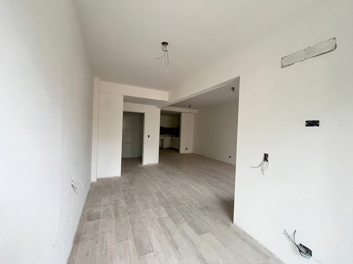 Foto de Departamento de 3 ambientes con balcon terraza en Almagro a la venta, imagen 4