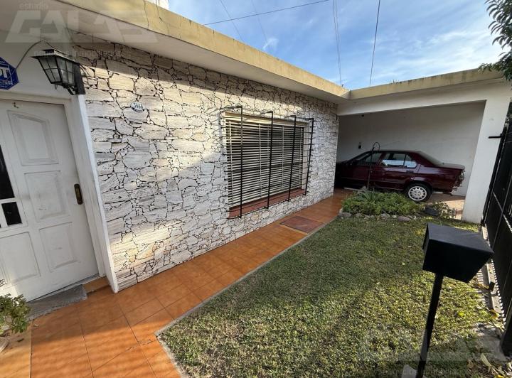 Casa en Castelar Sur 5