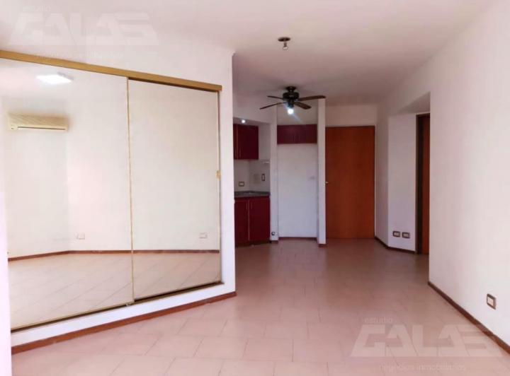 Departamento en  Moron Sucre al 300 3