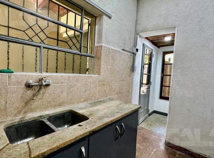 Departamento 2 ambientes con patio - Ituzaingó Norte 2