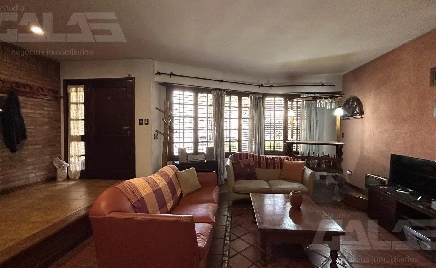 Casa en Venta | 5 Ambientes | Piscina | Quincho | Gran Oportunidad | Ituzaingo Norte 3